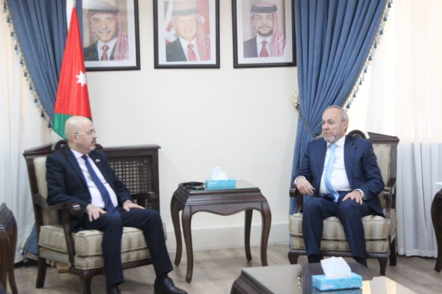 السفير العراقي لدى الاردن يلتقي لجنة الشؤون الخارجية في مجلس النواب