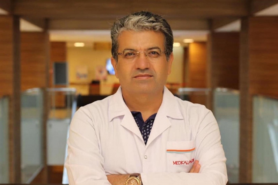 الدكتور مختار فاتح بي ديلي يقدم 12 نصيحة طبية للجهاز الهضمي وتجنب النفخة في شهر رمضان 