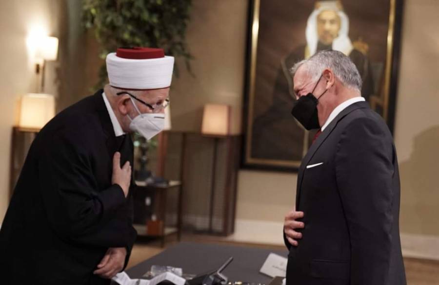 الملك يلتقي ممثلين عن مجلسي أوقاف وكنائس القدس