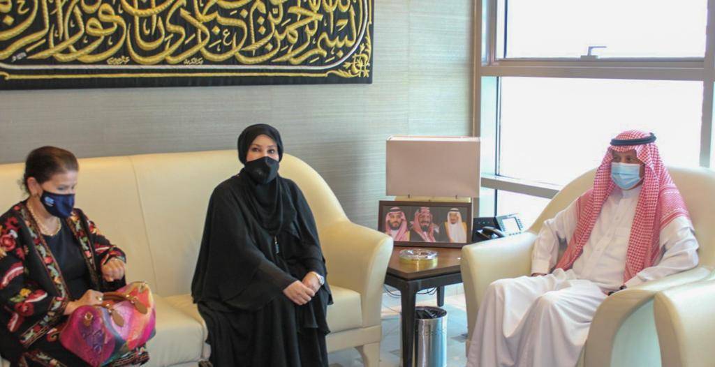 الاستعاضة عن موائد الرحمن بطرود الخير بزمن الكورونا