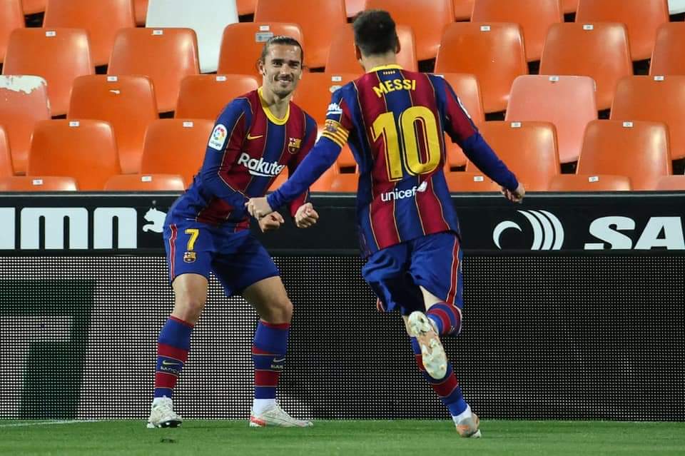 برشلونة ينجو من فخ فالنسيا في مباراة متقلبة
