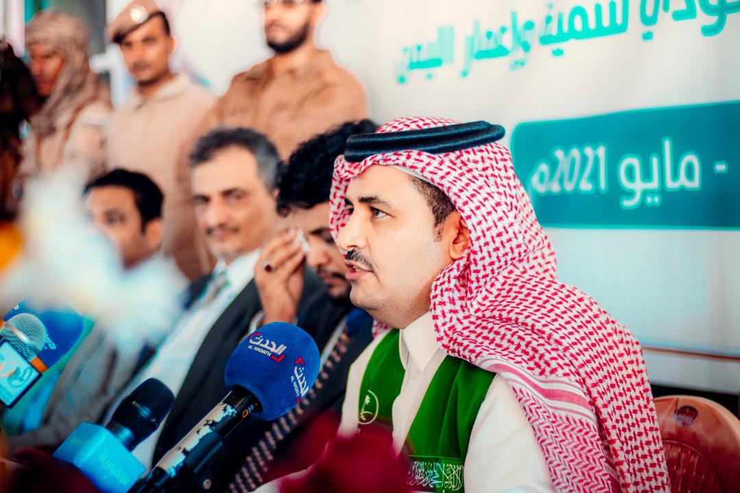 وصول أولى دفعات منحة المشتقات النفطية السعودية إلى ميناء عدن في الجمهورية اليمنية