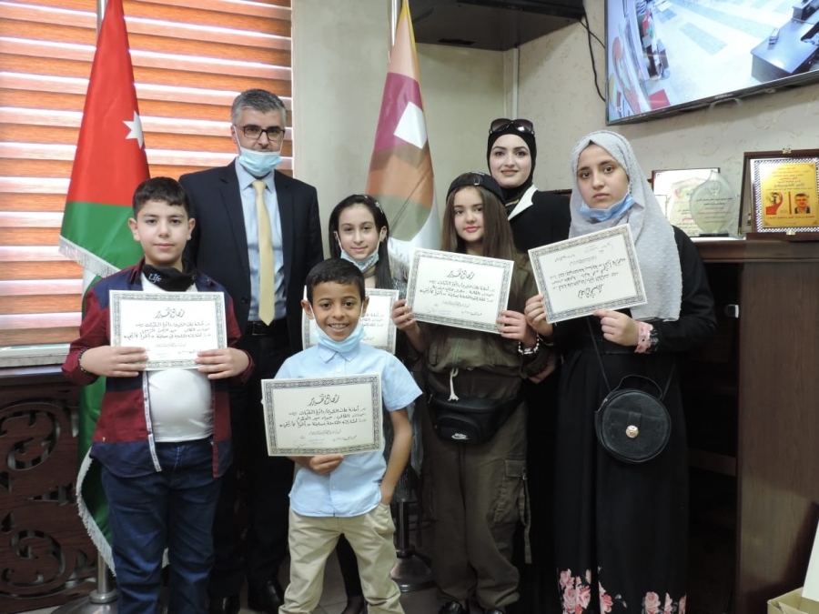دائرة المكتبات العامة  في امانة عمان :توزع جوائز المسابقة الإلكترونية التثقيفية  أقرأ لأرتقي