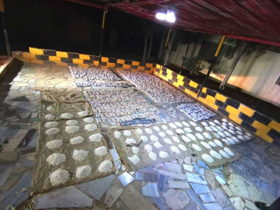 المنطقة العسكرية الشمالية تحبط محاولة تسلل وتهريب أسلحة وكميات كبيرة من المخدرات