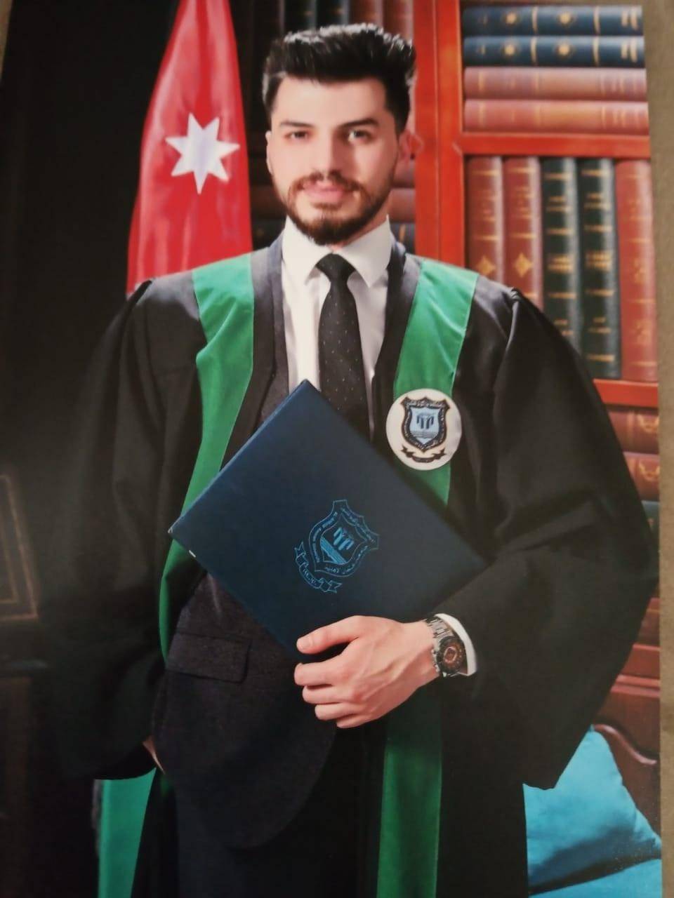 تهنئة لـ سلام ايمن العبداللات بمناسبة تخرجه من كلية الحقوق بجامعة عمان الأهلية 