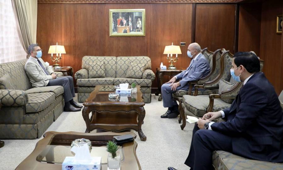 رئيس مجلس الأعيان يبحث سبل تعزيز العلاقات مع سفراء دول أجنبية