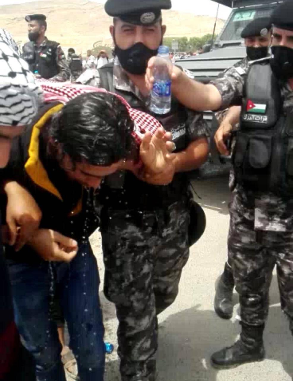 الامن العام : إسعاف عدد من المواطنين تعرضوا لضربات شمس في مناطق تجمع الفعاليات التضامنية 