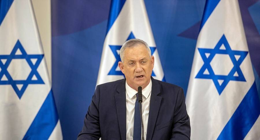 غانتس: إعادة إعمار غزة مرهون بتسوية قضية الجنود “الأسرى