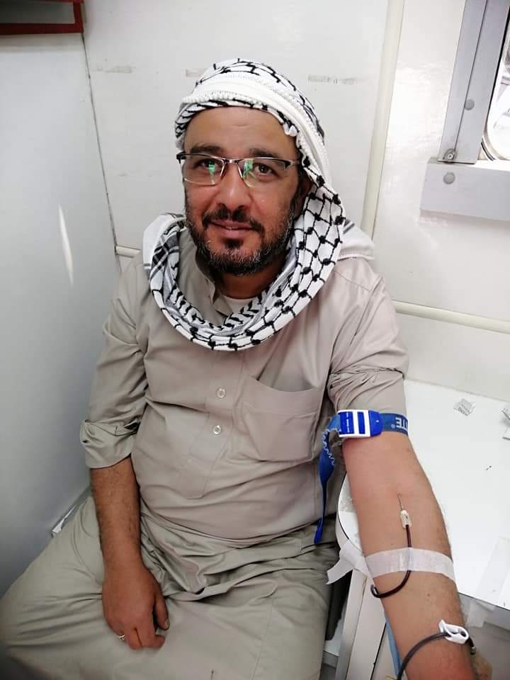  ” فزعة وطن ” تنظم حملة للتبرع بالدم لأهالي غزة – صور