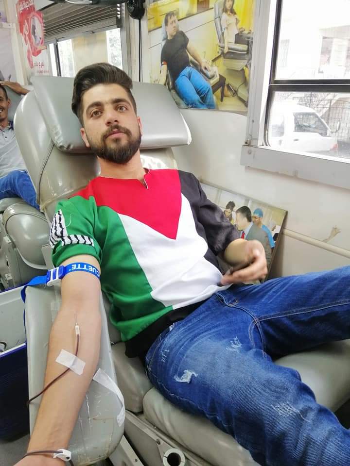  ” فزعة وطن ” تنظم حملة للتبرع بالدم لأهالي غزة – صور