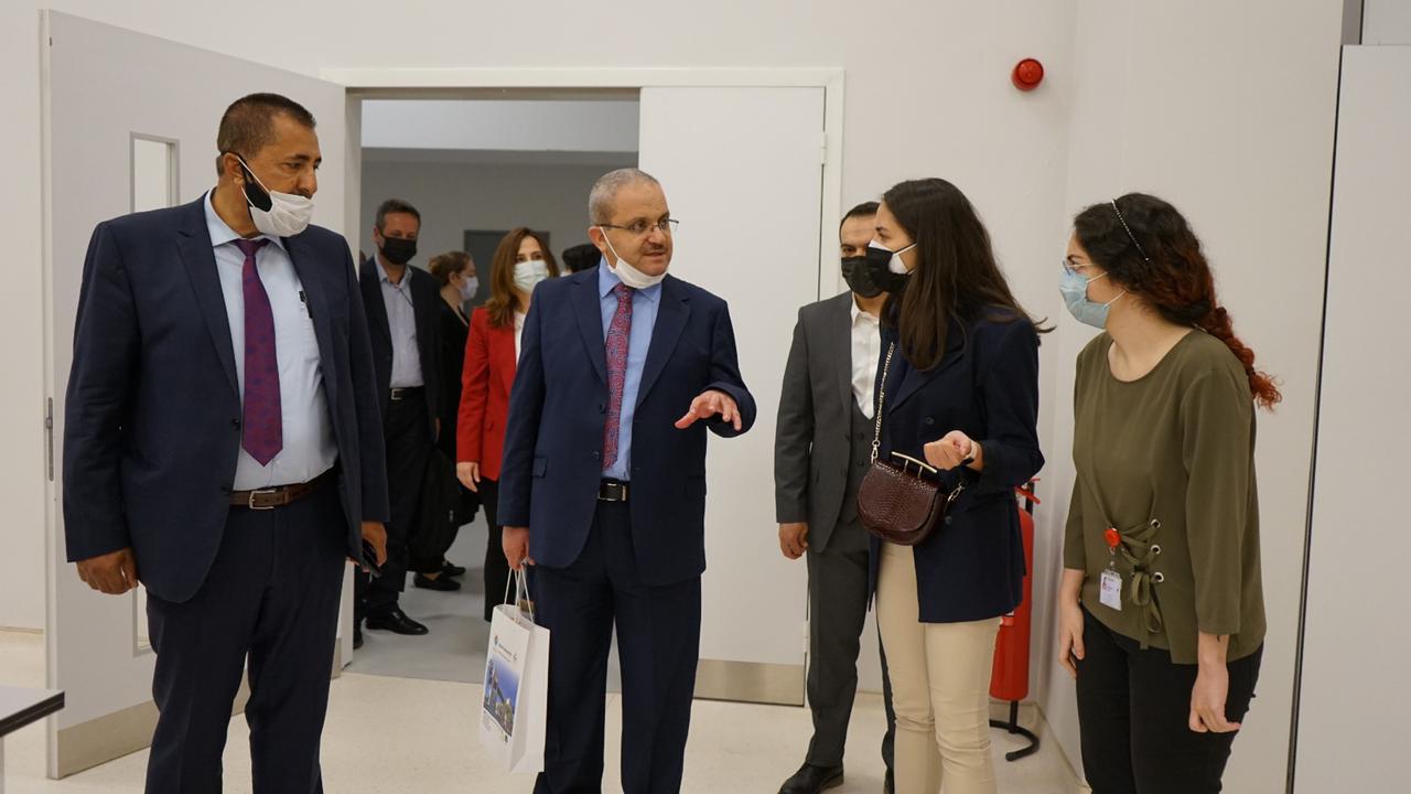 مذكرة تفاهم بين جامعة جدارا وجامعة أطلس التركية صور