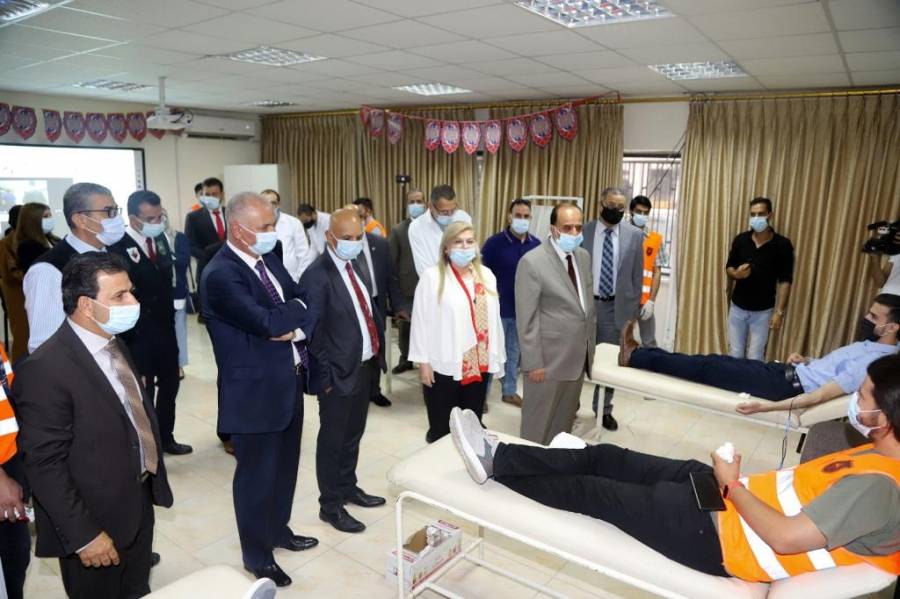 حملة للتبرع بالدم في الجامعة الأردنية نصرة للأشقاء في فلسطين