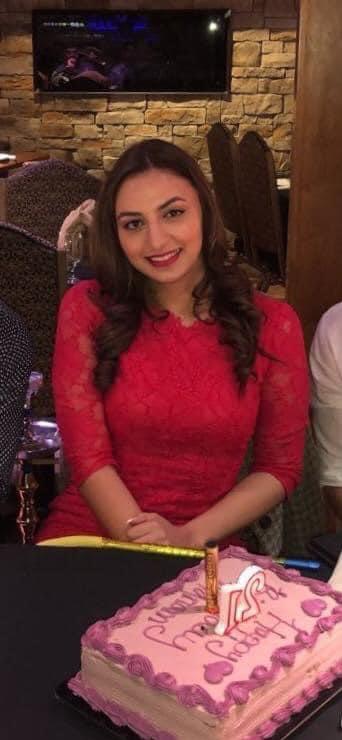 تهنئة للزميل جهاد المومني بمناسبة تخرج إبنته مريم وحصولها على شهادة البكالوريوس في الاعلام