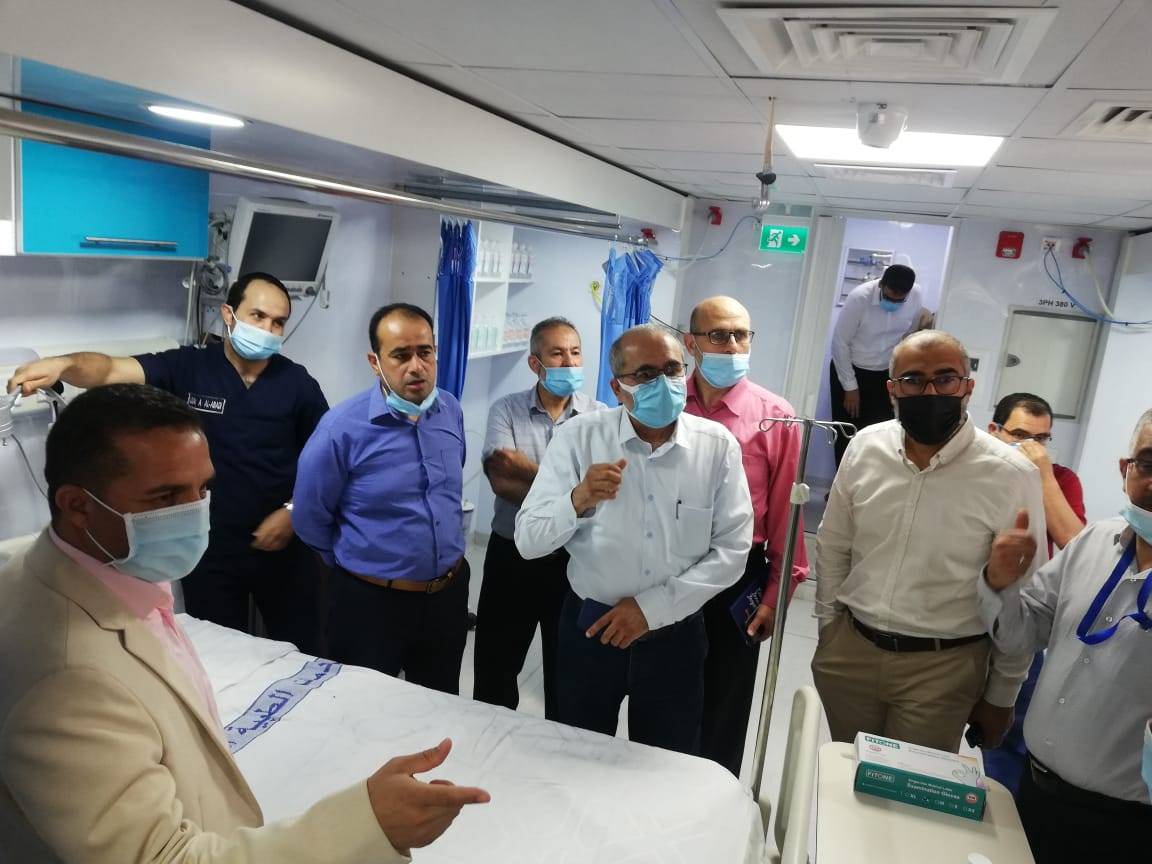 وكيل وزارة الصحة في غزة يزور المستشفى الميداني الأردني