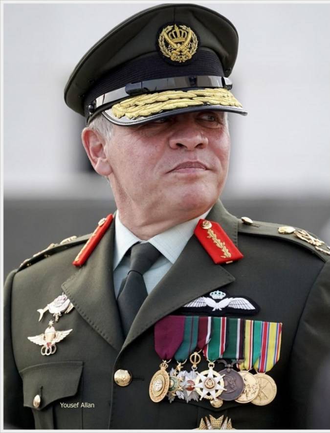 عمان الأھلیة تُھنّىء بعید الاستقلال