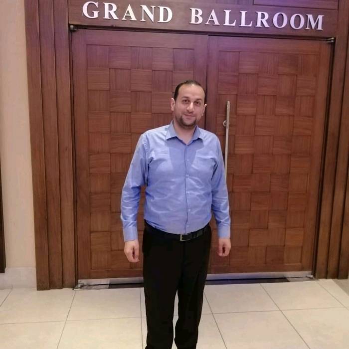 رئيس لجنة نقابة الممرضين  المفرق الأستاذ أنس العموش يهنئ جلالة الملك بعيد الاستقلال