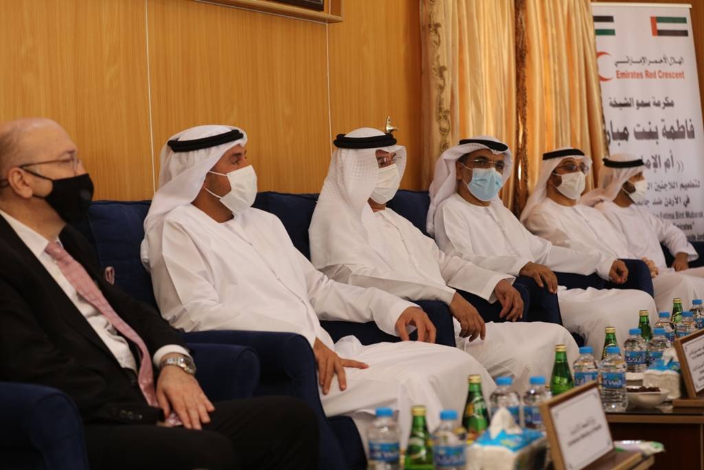 الهلال الأحمر الإماراتي ينفذ المرحلة الأولى من برنامج تطعيم اللاجئين السوريين بمخيمات اللاجئين السوريين في الاردن
