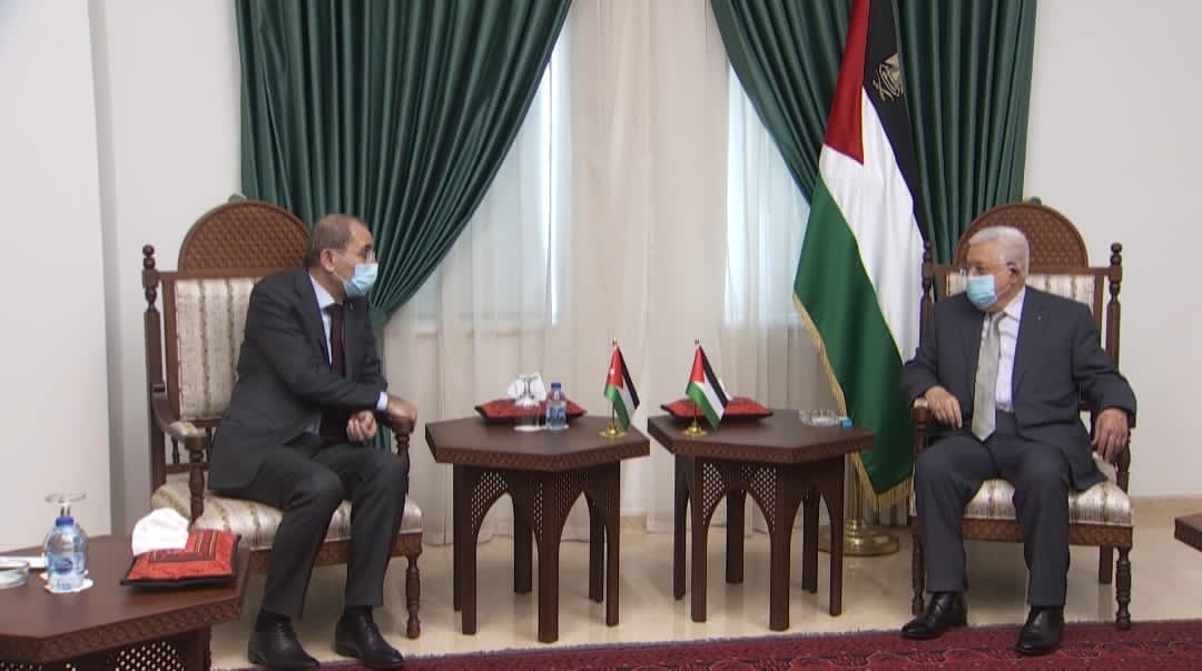 الصفدي ينقل رسالة من جلالة الملك عبدالله الثاني إلى أخيه الرئيس الفلسطيني