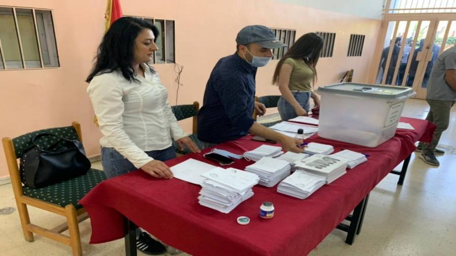 فتح المراكز الانتخابية في المحافظات السورية أمام الناخبين