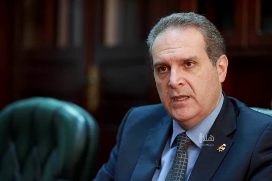 الهواري يعرض إنجازات الصحة في تطوير طاقتها