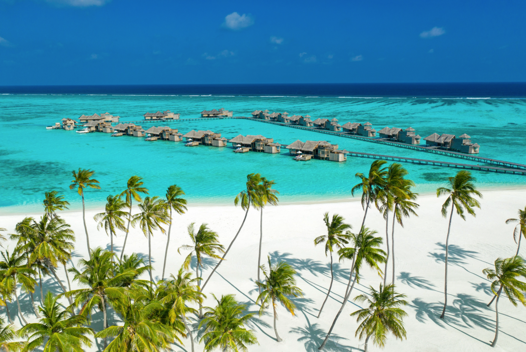 منتجع  جيلي لانكانفوشي يحصد جائزتي اختيار المسافرين والأفضل على الإطلاق لعام 2021 من  موقع تريب أدفايزر