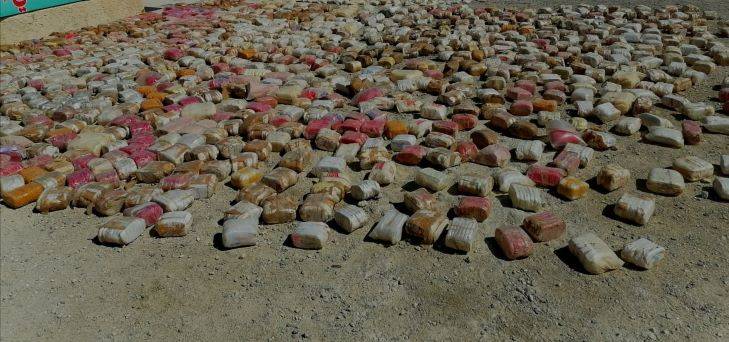 المنطقة العسكرية الشرقية تحبط محاولة تسلل وتهريب كميات كبيرة من المواد المخدرة