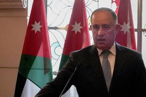 وزير المياه : الانتهاء من المناقلات المالية الخاصة بعطاءات اللامركزية في الزرقاء
