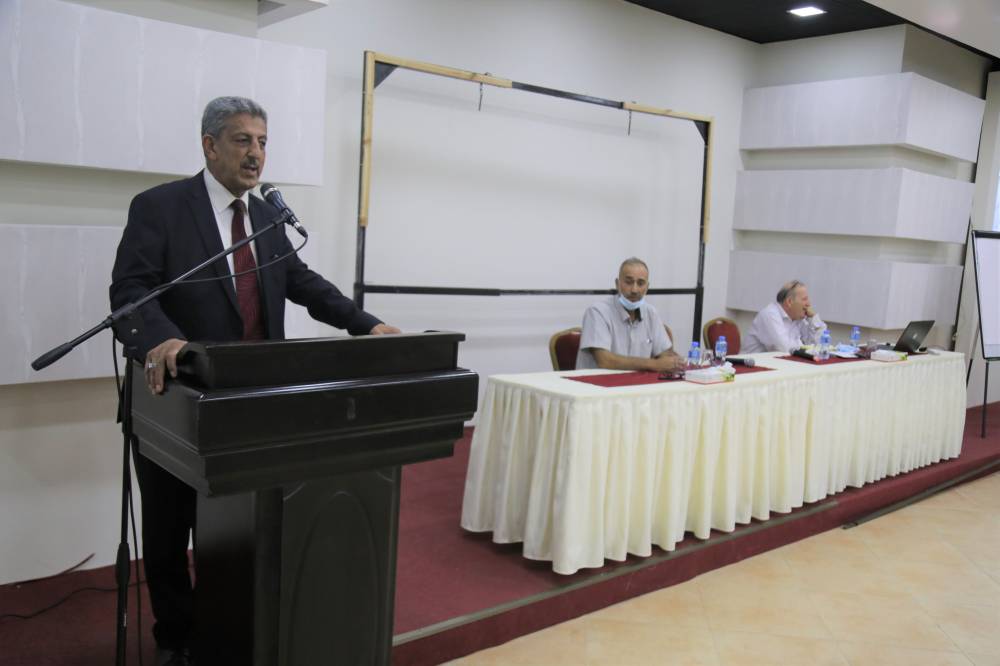 المطور يفتتح الورشة الختامية لإستراتيجية التوعية والتعليم البيئي فلسطين 