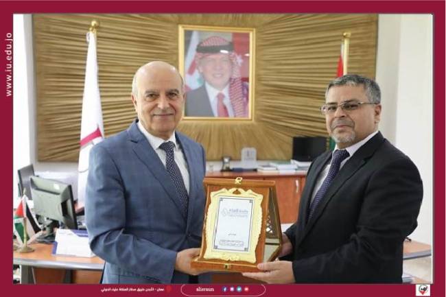 جامعة الإسراء تستقبل المستشار الثقافي لدولة ليبيا والوفد المرافق له