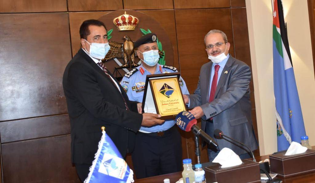 توقيع مذكــرة تفـاهــم بين جامعة جدارا ومديرية الأمن العام