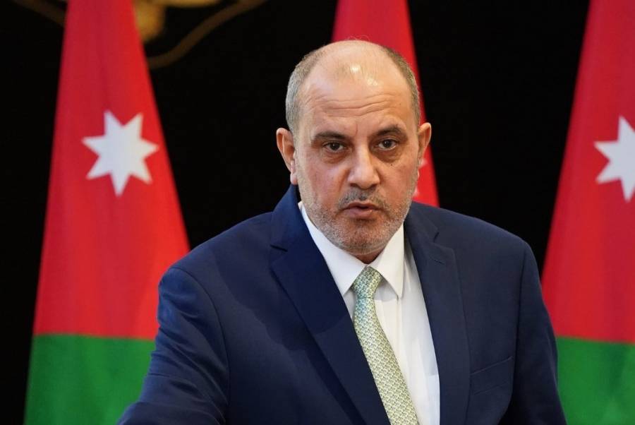 وزير العمل يتخذ قرارات لتسهيل تنظيم سوق العمل وتبسيط الإجراءات على أصحاب العمل