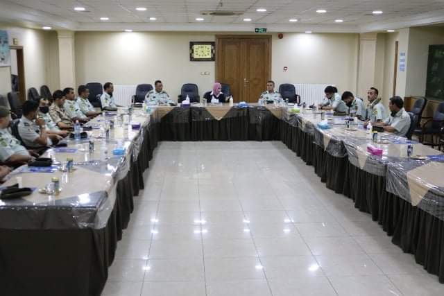 غرفة تجارة الزرقاء تستقبل وفد كلية الأمير الحسين الفنية العسكرية