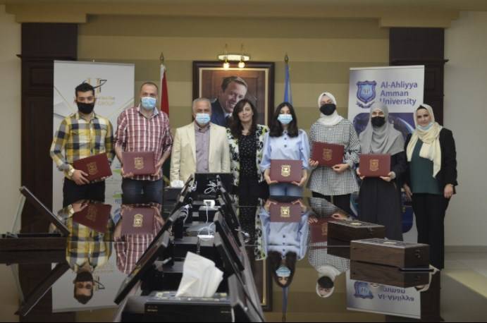 عمان الأهلية تُعلن أسماء الفائزين بجائزة الحوراني للفنون والتصميم في دورتها الأولى مئوية الإبداع والابتكار