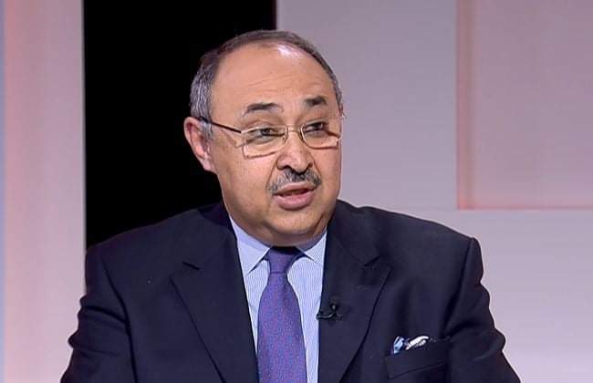 وزير الإعلام : تراجعاً ملحوظاً في مستويات الالتزام بسبل الوقاية من وباء كورونا وهذه المؤشرات خطيرة ومقلقة