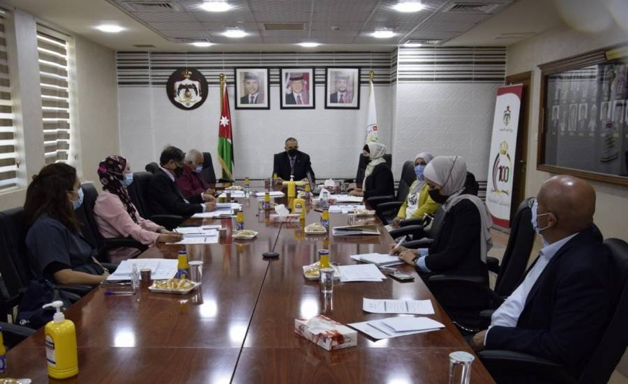 الضمور يترأس الاجتماع الثاني لمحور تمكين الخدمات الاجتماعية