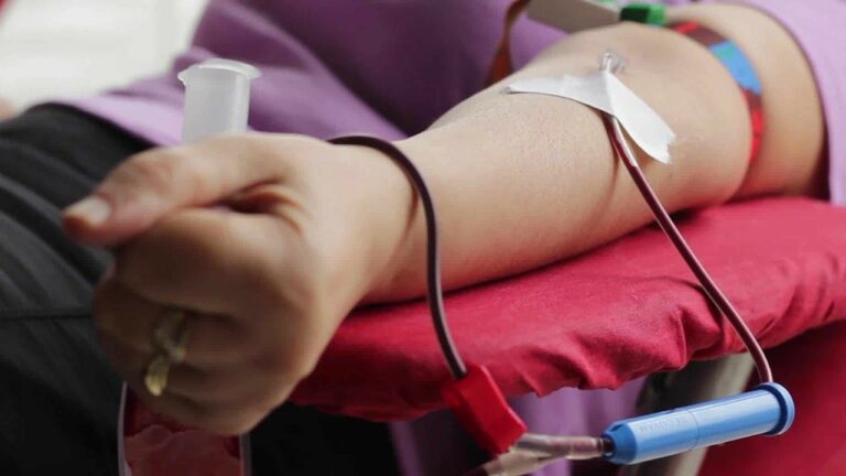 حملة للتبرع بالدم في الخدمات الطبية الملكية غداً