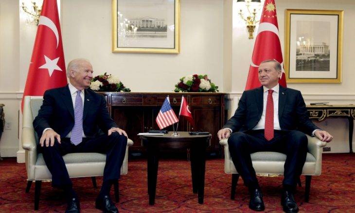 أردوغان يبدأ في قمة زعماء حلف الناتو في بروكسل أولى خطوات مرحلة خفض التصعيد مع الغرب