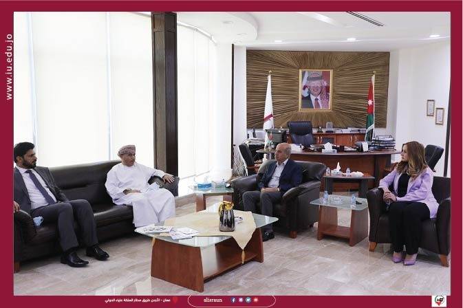 الملحق الثقافي العُماني يزور جامعة الإسراء
