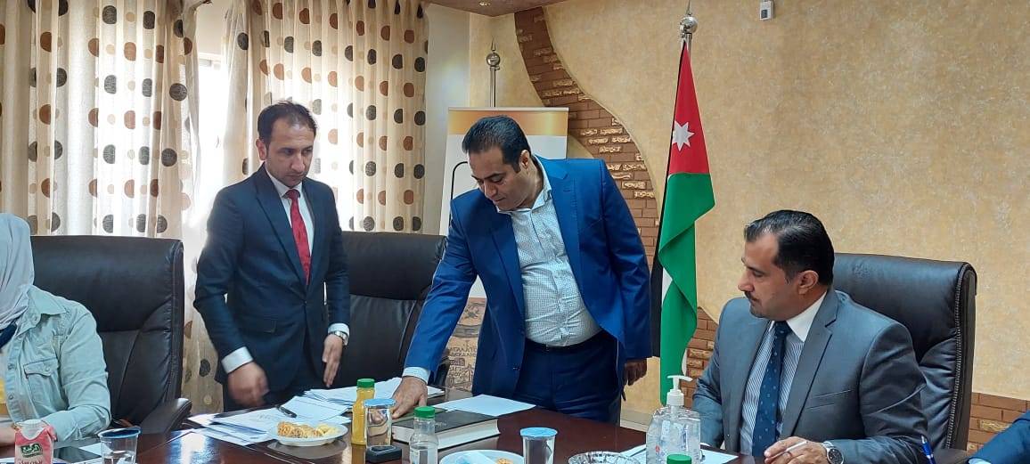 أعضاء جدد في لجنة بلدية مادبا يؤدون اليمين القانوني 