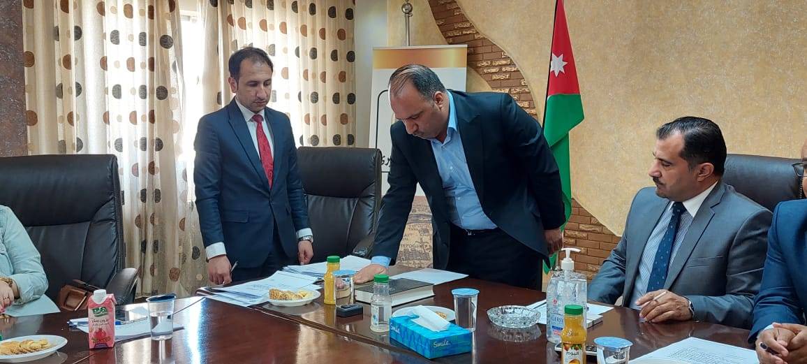 أعضاء جدد في لجنة بلدية مادبا يؤدون اليمين القانوني 