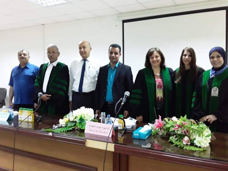 مناقشة رسالة ماجستير بعنوان (التداولية في أدب محمد خلف الشلول ) للطالبة مارلين حداد في جامعة جرش