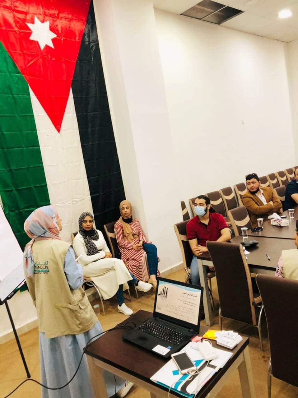 فريق فرسان التغيير يطلق حملة ميدانية بعنوان حقك تعرف لرفع الوعي حول قانون العمل وحقوق العمال