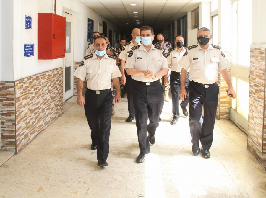 القضاة يتفقد مركز جمرك عمان