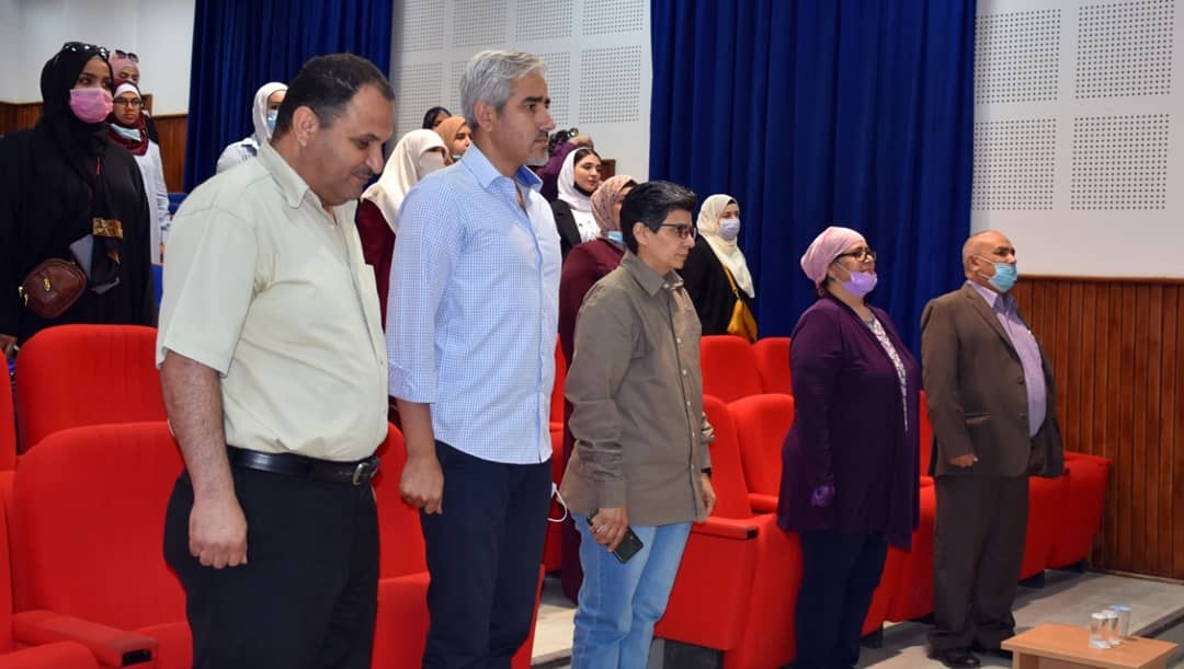 عبيدات يفتتح دورات تدريبية في صعوبات التعلم والتوحد لطلبة قسم التربية الخاصة في جدارا 