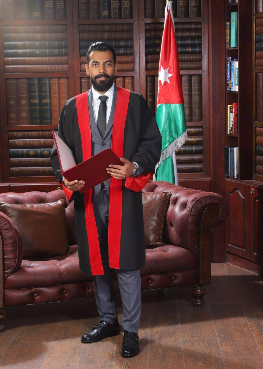 الدكتور مشعل محمد البخيت .. مبارك التخرج بتخصص الطب البشري والجراحة من جامعة مؤتة 