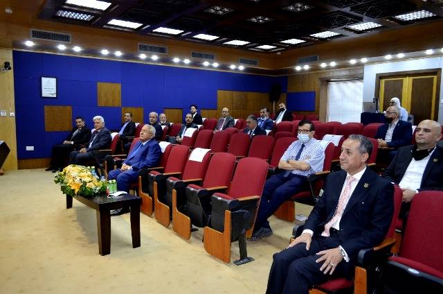     محاضرة لدولة عبد الرؤوف الروابدة في عمان الأهلية بمناسبة مئوية الدولة الأردنية