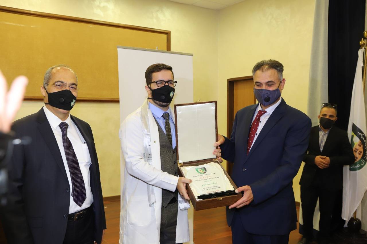 رئيس جامعة البلقاء التطبيقية لخريجي فوج المئوية : انتم ثروة هذا الوطن ومحط اهتمام ورعاية القيادة الهاشمية 