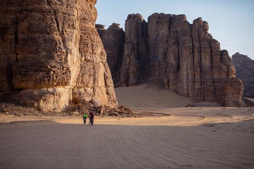 محافظة العلا تنضم إلى فريق بايك إكستشينج الدولي للدراجات الهوائية كشريك رسمي