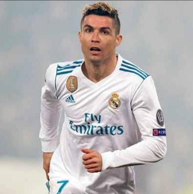 رونالدو حول شائعات انتقاله إلى برشلونة : أنا مدريدي .. وهذه مجرد شائعات يصنعها البعض