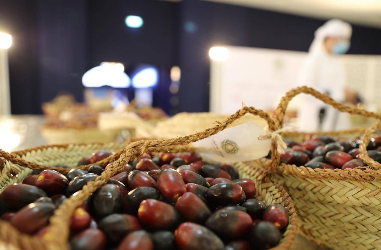 تحت رعاية منصور بن زايد.. مهرجان ليوا للرطب ينطلق 15 يوليو القادم